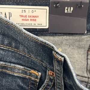 GAP Men's True Skinny Jeans - Dark Blue